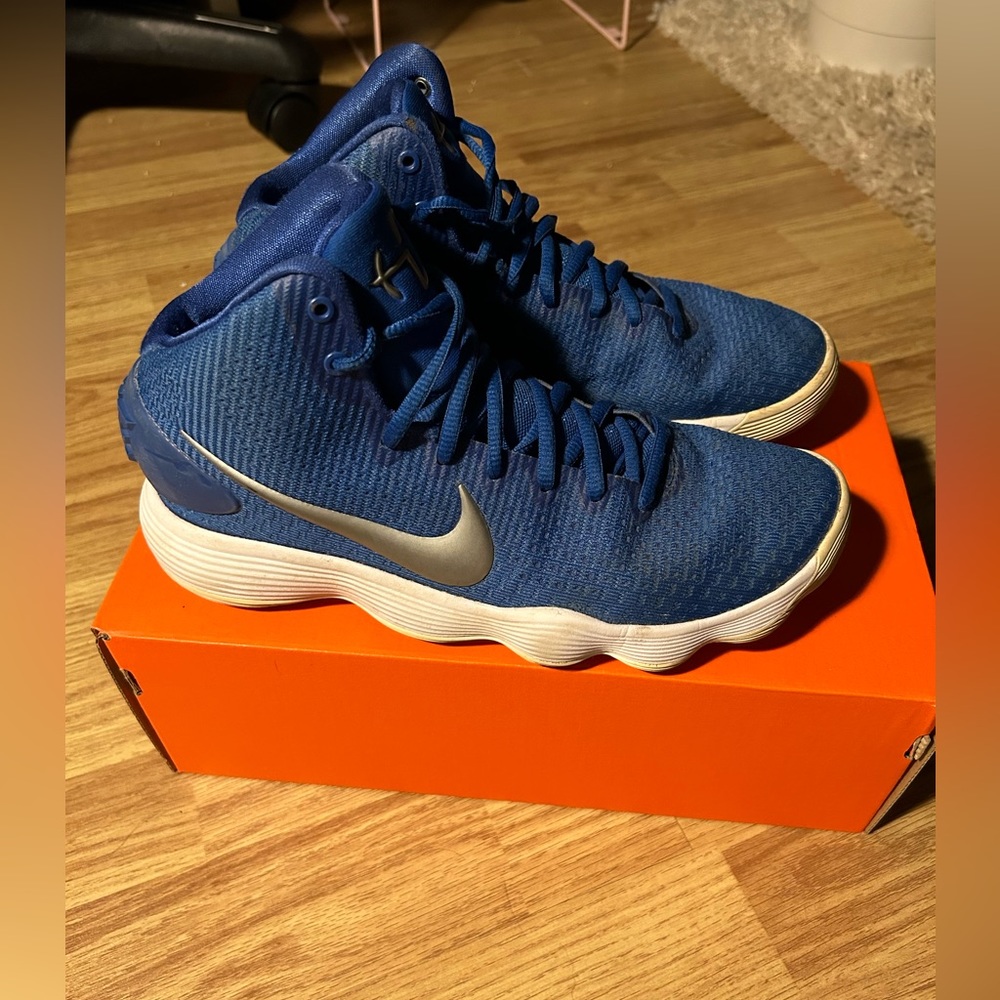 Women’s Nike Hyperdunk Basketball Shoe 2017 TB- Game Royal/Metallic Silver